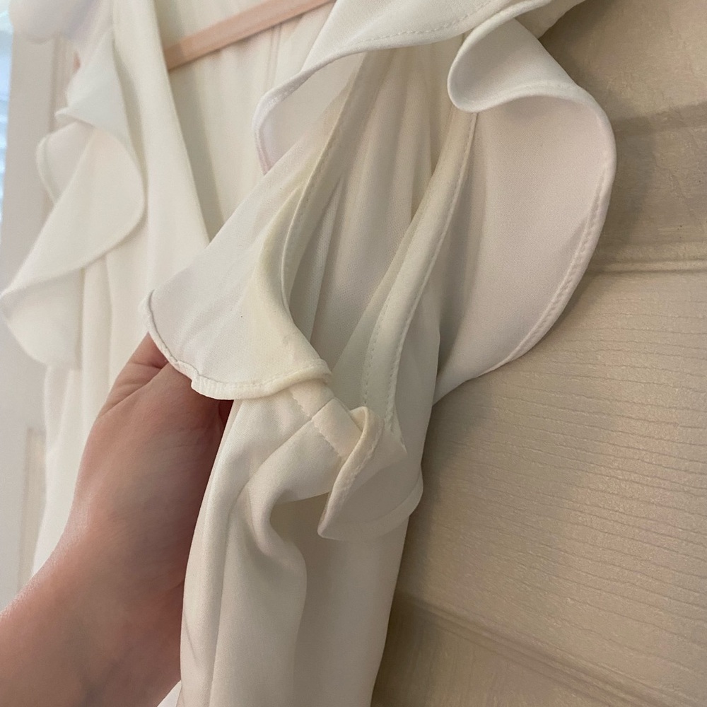 TCEC White Ruffle Sleeve Mini Dress V-Neck Asymmetrical Hem Women’s Size Small - Picture 5 of 7